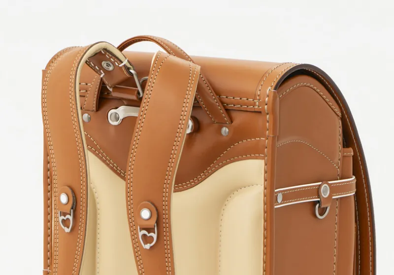 鞄工房山本（山本鞄）は重さの数字より軽く感じられる設計