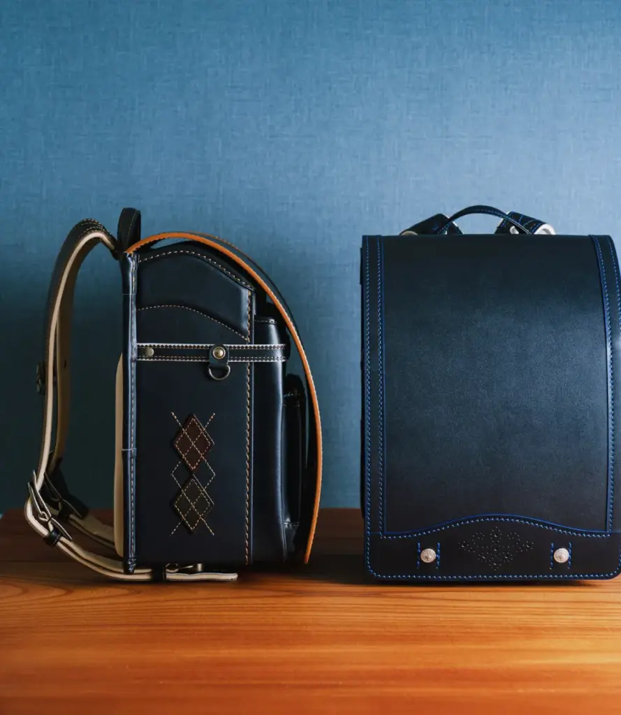 【鞄工房山本のランドセルのラインナップ】オックスフォード｜個性と品格のバイカラー（牛革）