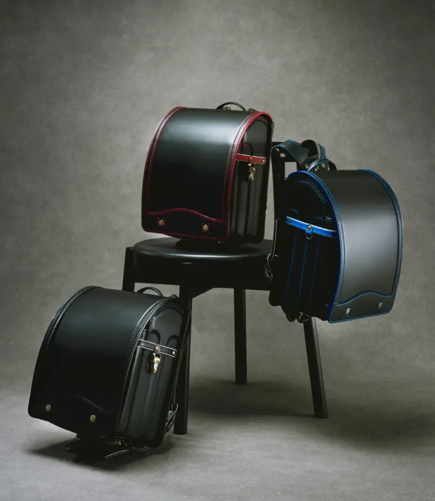 【鞄工房山本のランドセルのラインナップ】コードバン・レイブラック｜男の子に人気のレイブラック（コードバン）